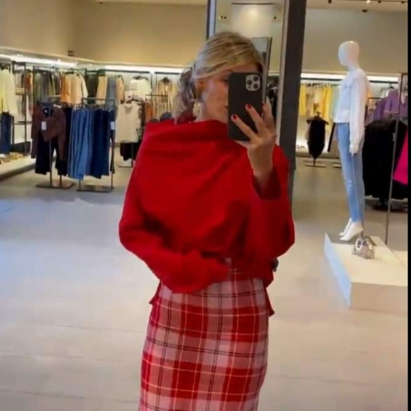 Zara Cow neck shirt - Picture 5 of 14